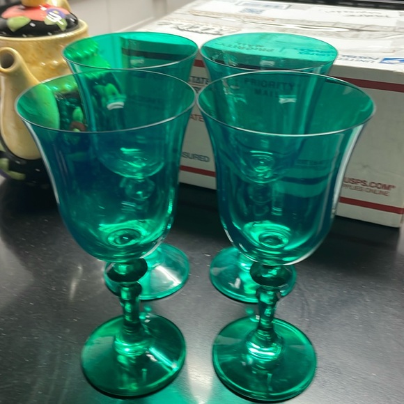 Estelle colored Regal Goblets.  Set of 4. - Picture 1 of 4